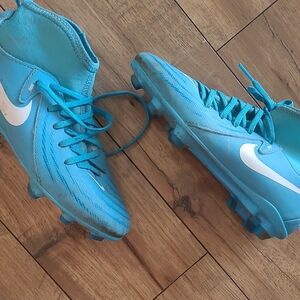 Nike Kids Turquoise Soccer Sneakers
